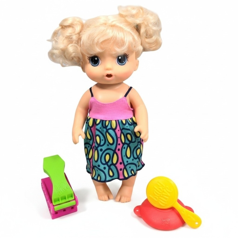 2016 Baby Alive Super Snacks Snackin' Noodles Blonde Talking Doll w/ Accessories